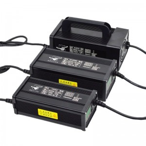 铝壳快充聚合物铁锂48v10a60v15a72v20a大功率电动车锂电池充电器